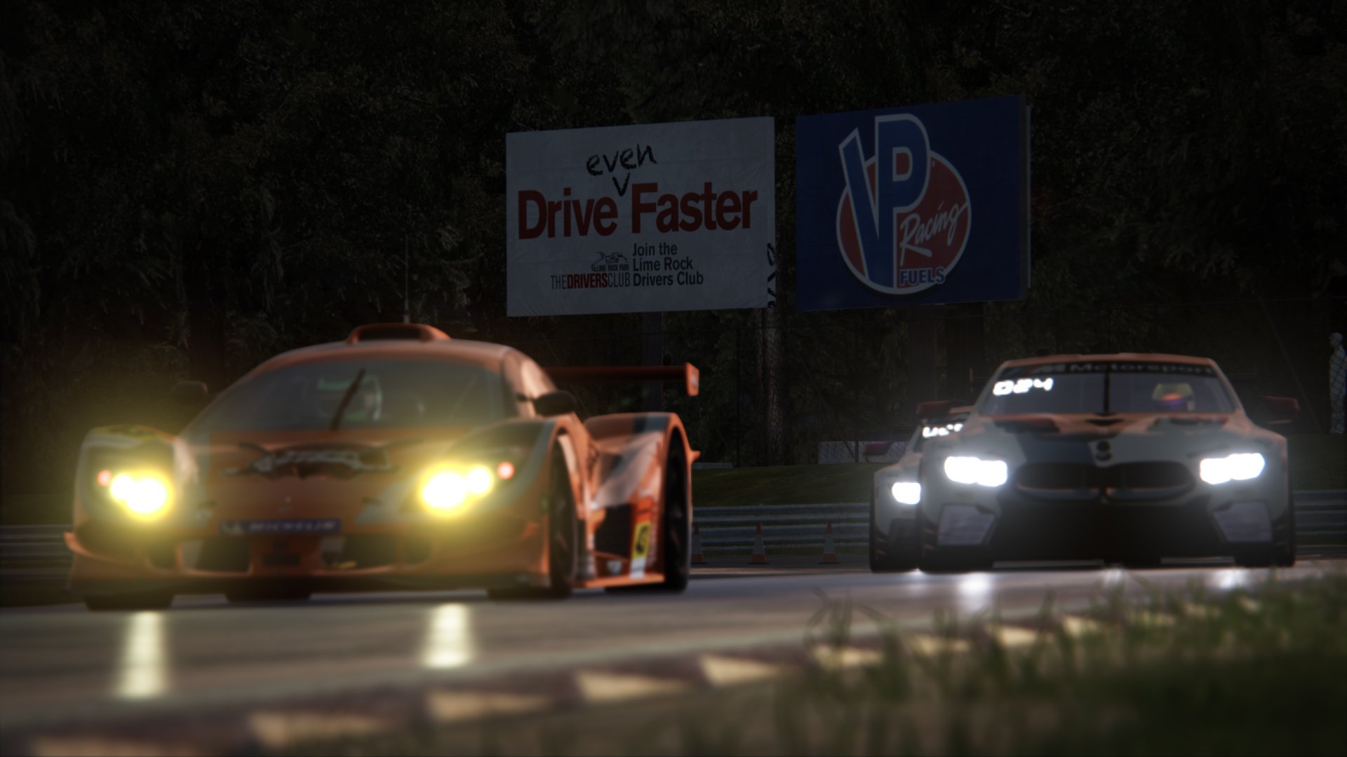 全球目光下的足球狂欢，为何中国球迷更爱关注这场CBA世界杯级对决？