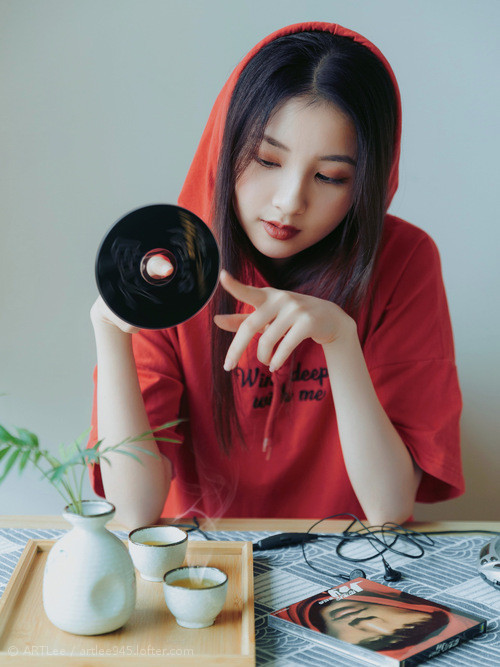 中场棋手，当恩佐编织胜负经纬，荷葡血战重塑史诗