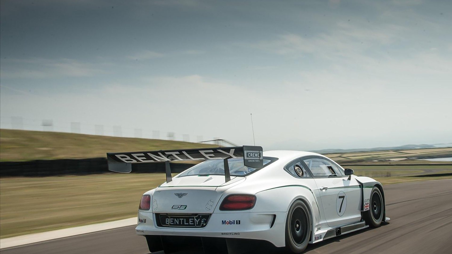 两场胜利，一种本质，德国意志跨越时空的足球对话